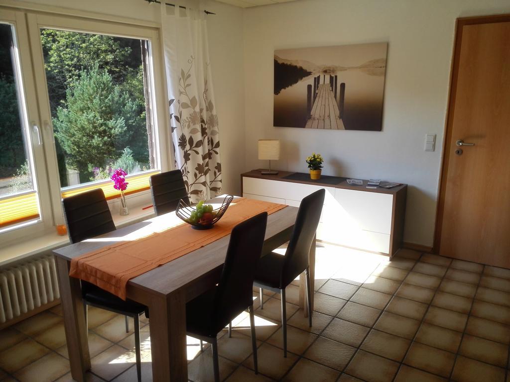 Ferienwohnung Zenzen Adenau Habitación foto